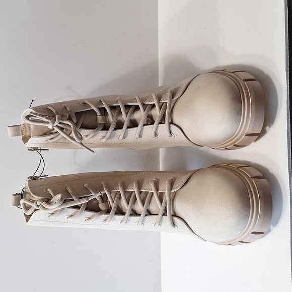 Maurices "NEW" Y2K Faux Suede Retro Chunky Heel Platform Lug Sole Boots Size 11 - Picture 4 of 10